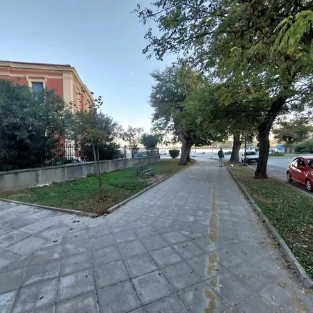 Alexandras Hideaway *